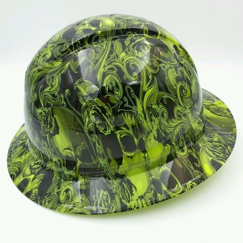 Full Brim Skulls & Roses Hard Hat – 4-Point Ratchet Suspension